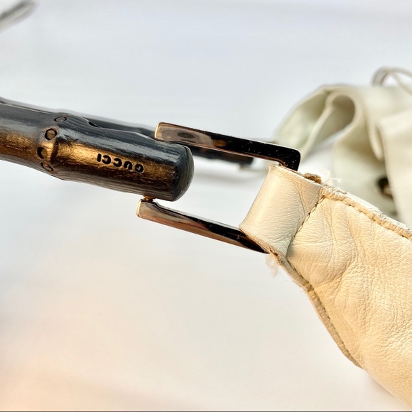 GUCCI BAMBOO WHITE LEATHER SHOULDER BAG DRAWSTRING - Picture 4 of 7